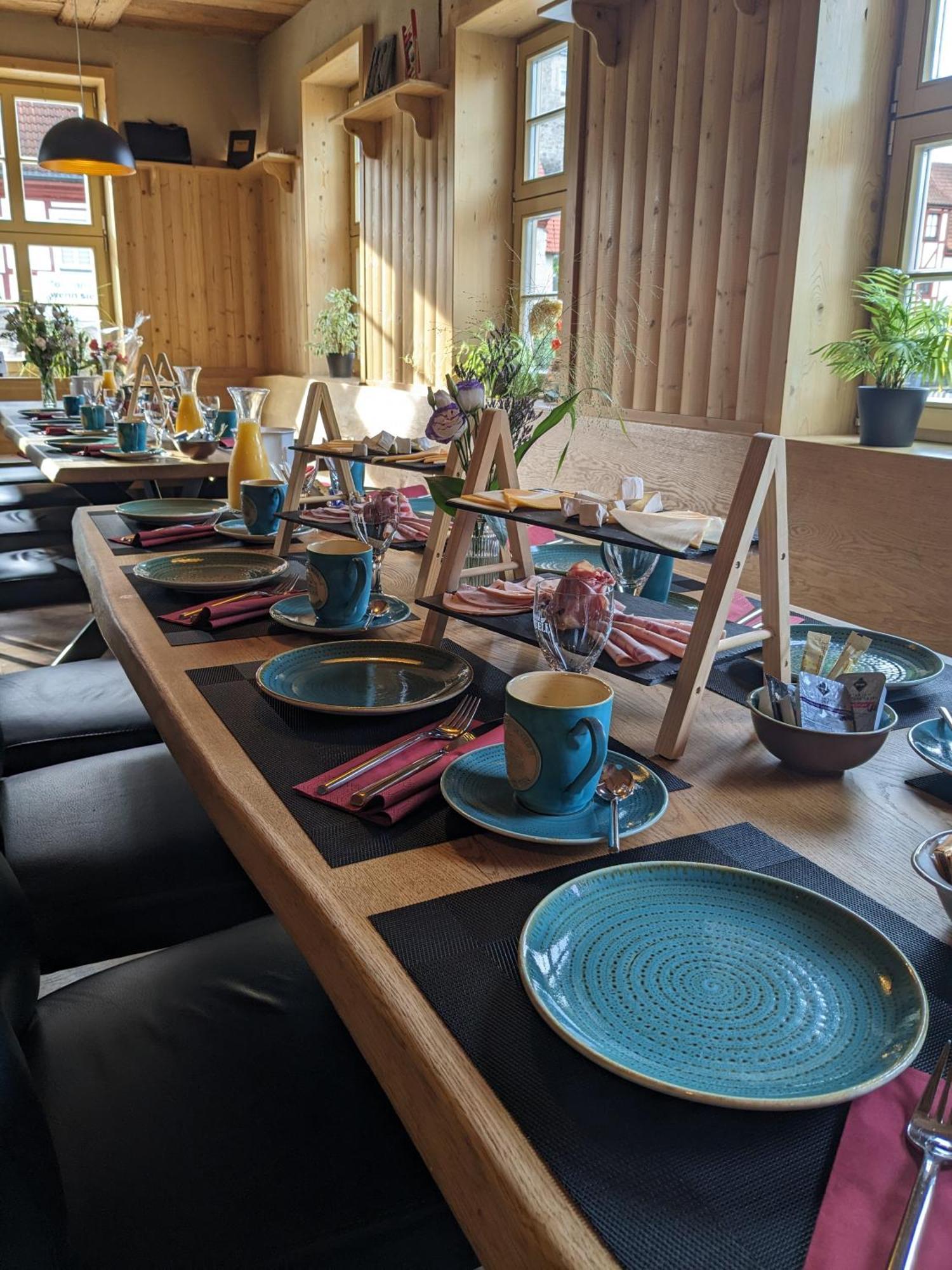 Teutsche Schule Hotel Schleusingen ภายนอก รูปภาพ